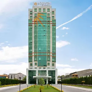 La Quinta By Wyndham Gunesli 5*, Istanbul Türkei